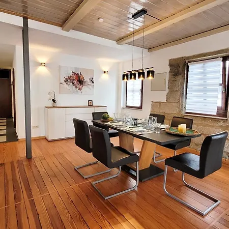 Gemuetliches Altbau-loft Mit Kamin Und Parkplatz Bad Friedrichshall